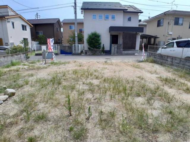 愛媛県松山市西長戸町 松山市西長戸町   物件写真1