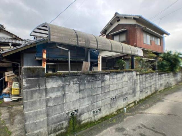 愛媛県伊予郡砥部町千足 伊予郡砥部町千足   物件写真1