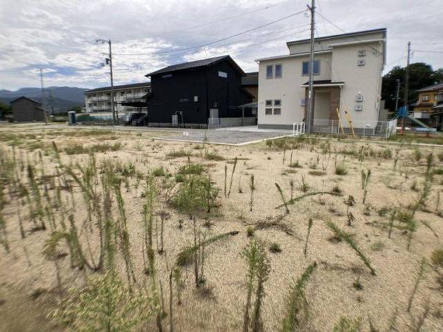 愛媛県伊予郡砥部町高尾田 伊予郡砥部町高尾田   物件写真1