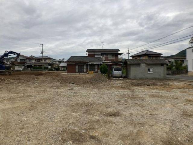 愛媛県伊予郡砥部町北川毛 伊予郡砥部町北川毛   物件写真1