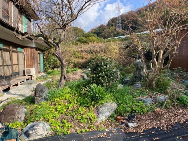 愛媛県松山市上高野町 松山市上高野町   物件写真1