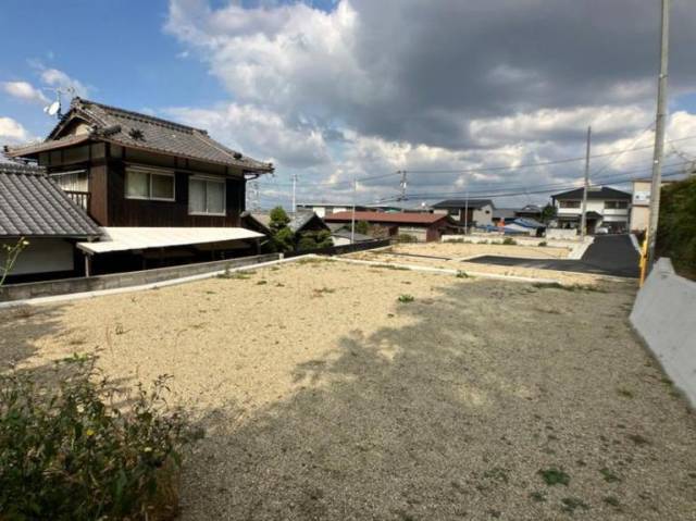 愛媛県伊予郡砥部町原町 伊予郡砥部町原町   物件写真1