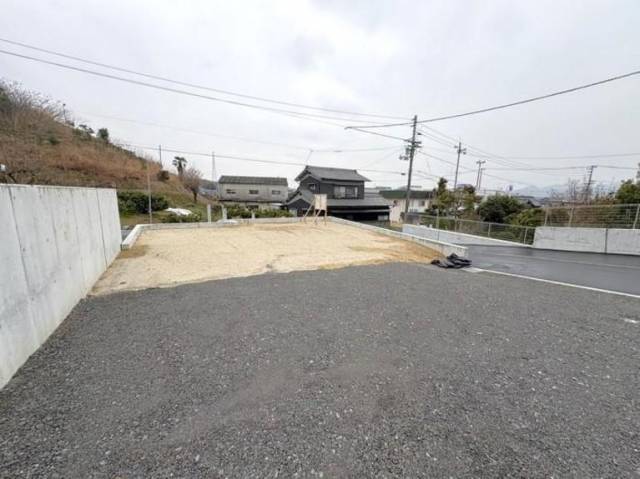 愛媛県松山市平田町 松山市平田町   物件写真1