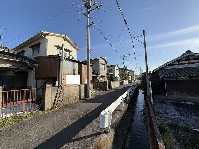 松山市西石井3丁目4-15 松山市西石井  物件写真1