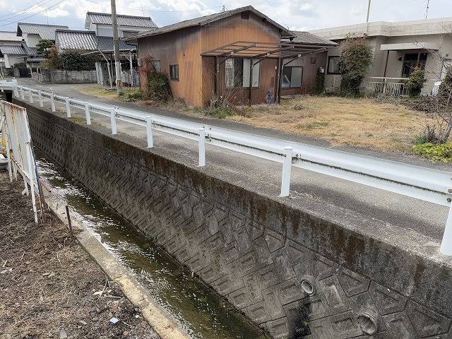 松山市来住町19-7 松山市来住町  物件写真1