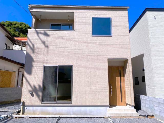 松山市北斎院町 一戸建画像2枚目