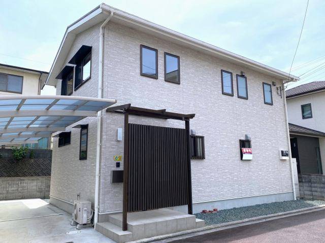 松山市高野町 一戸建画像2枚目