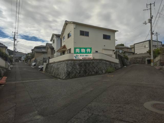 松山市光洋台7-32 松山市光洋台 一戸建 P/131/3/お/か 物件写真1