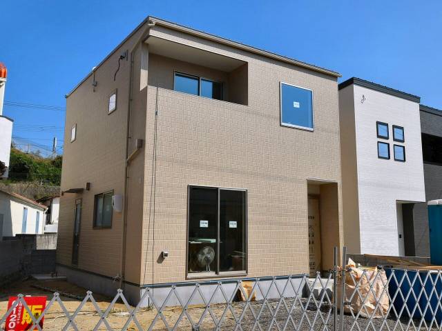 松山市北斎院町 一戸建画像2枚目