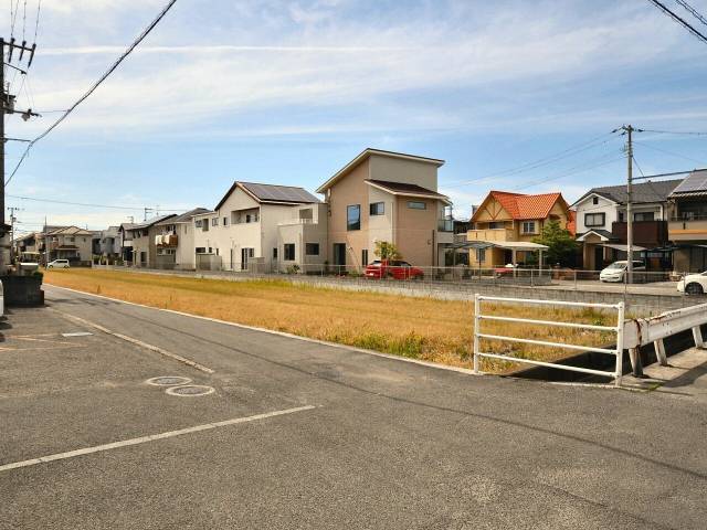 松山市空港通７丁目 松山市空港通り  8号地 物件写真1