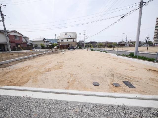 伊予郡砥部町高尾田284他 伊予郡砥部町高尾田 2号地 物件写真1