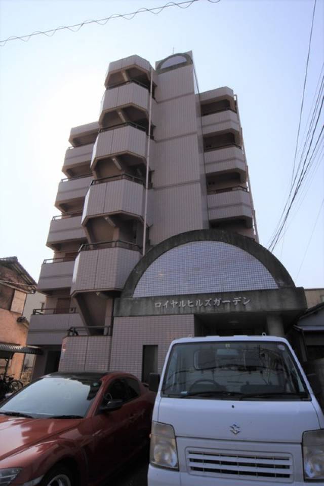 愛媛県松山市清水町４丁目28-5 ロイヤルヒルズガーデン 401 物件写真1