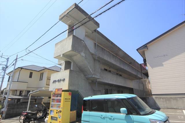 愛媛県松山市衣山２丁目10-14 メリーモナーク 301 物件写真1