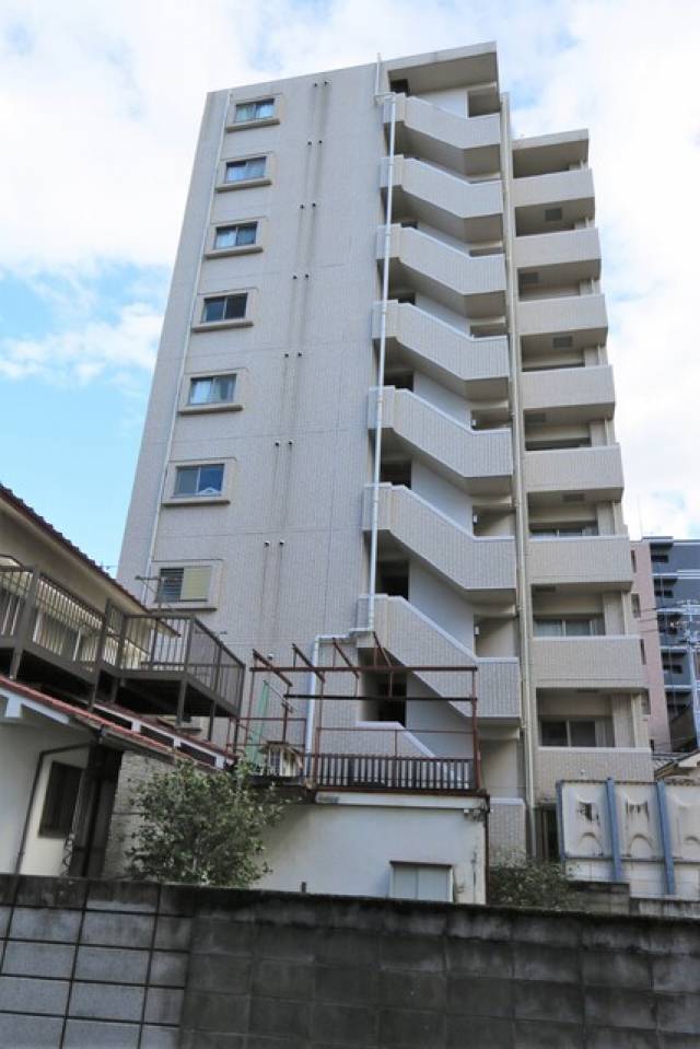 愛媛県松山市東雲町3-21 オスト・ヴォルケ東雲 302 物件写真1