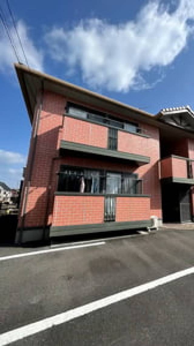 松山市安城寺町 リヴェール　チカ　Ｂ棟 102 物件写真1