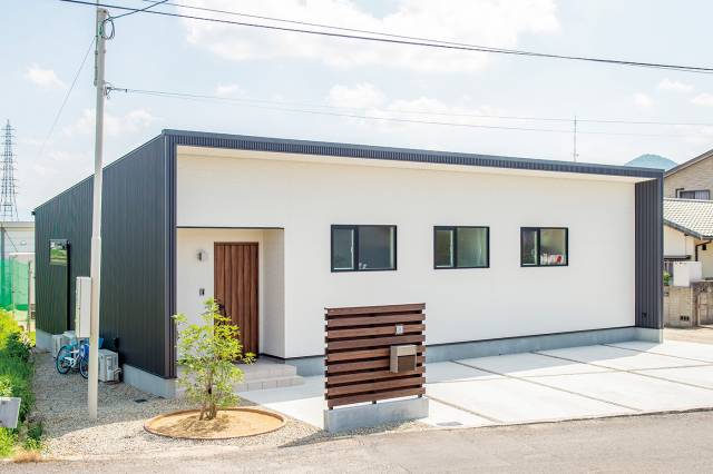 (有)黒石建設