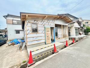 新居浜市松の木町 一戸建 の外観写真