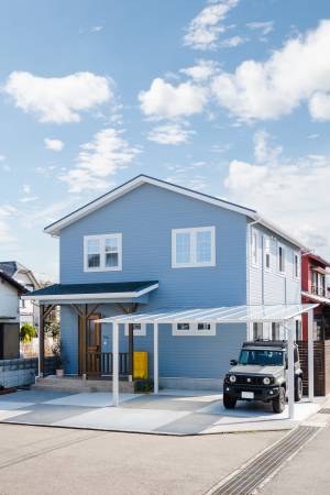 シンプルな家事動線と収納計画がカギ
海が似合う家でリゾート気分を満喫中 画像6枚目
