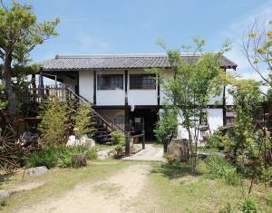 金倉川沿いにたたずむ コミュニティハウス「どろんこ亭」