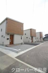 香川県仲多度郡多度津町大字三井クイント Ａ棟の外観