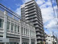 高知市本町3丁目97番地1アルファステイツ大橋通り 203号の外観
