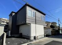松山市中村3丁目一棟売りアパート の外観