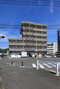 愛媛県松山市鷹子町551-1ベルエアー鷹子 206の外観